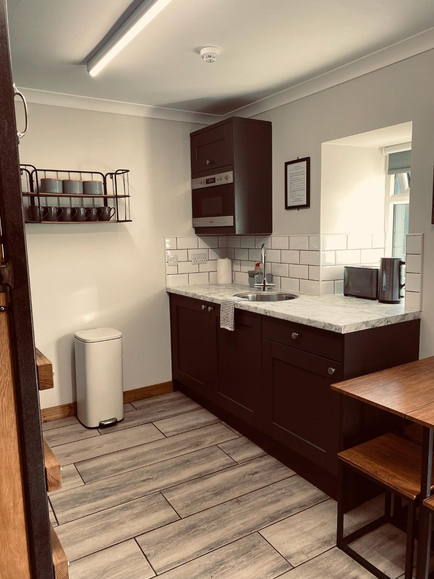 Ben Nevis Inn Rooms Fort William Bagian luar foto